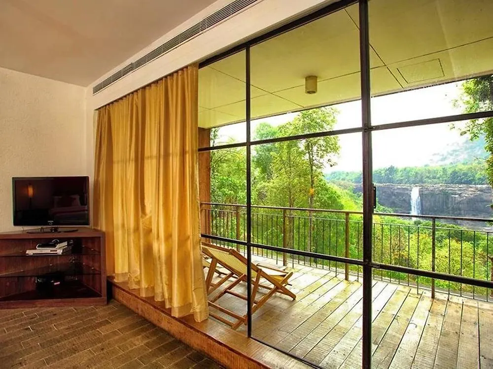 Rainforest Resort Athirappilly